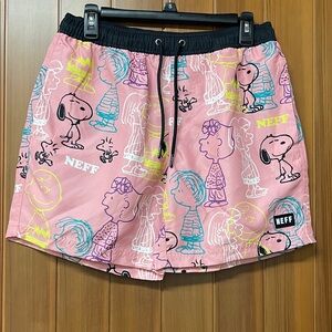 NEFF Peanuts Crew Swim Shorts Small NWT
